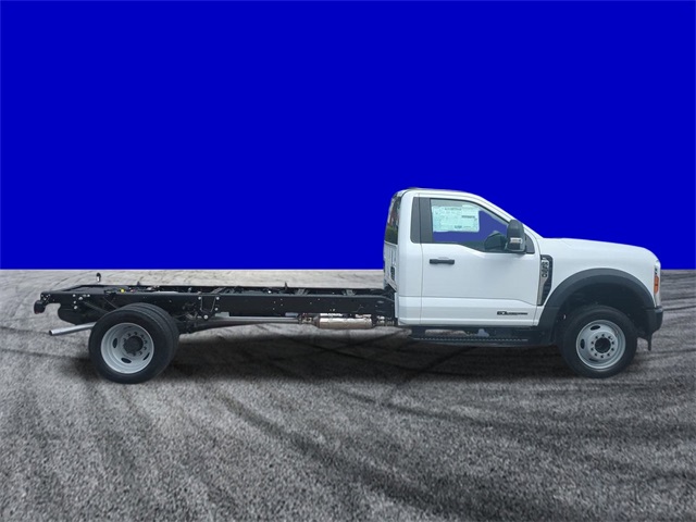 2026 Ford F-550 XL photo 3