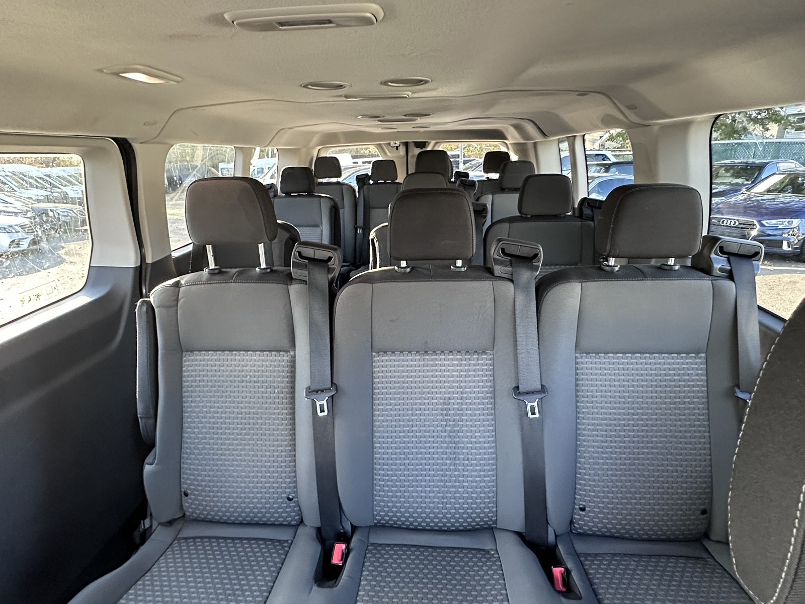 2021 Ford Transit Passenger XLT photo 16