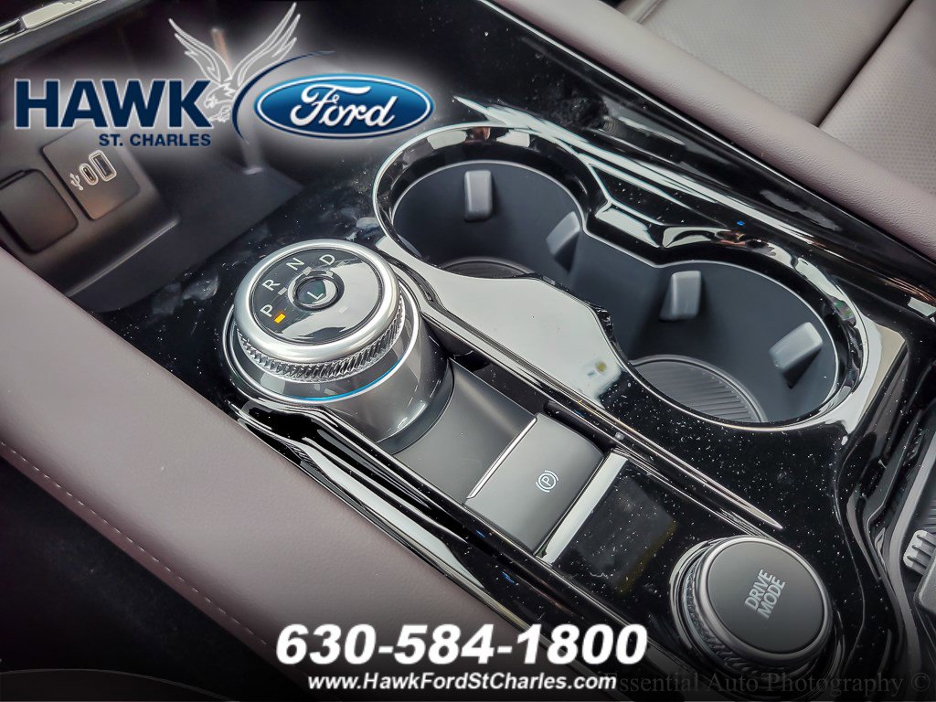 2025 FORD EXPLORER - Image 17