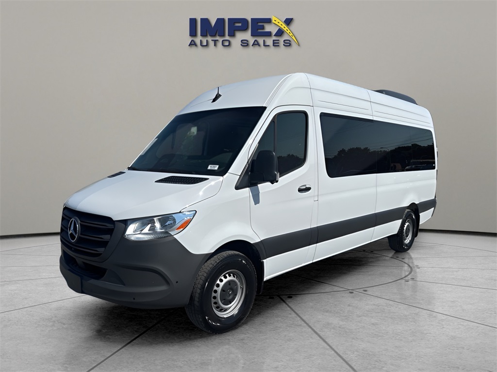 2025 Mercedes-Benz Sprinter Passenger Van Base's photo