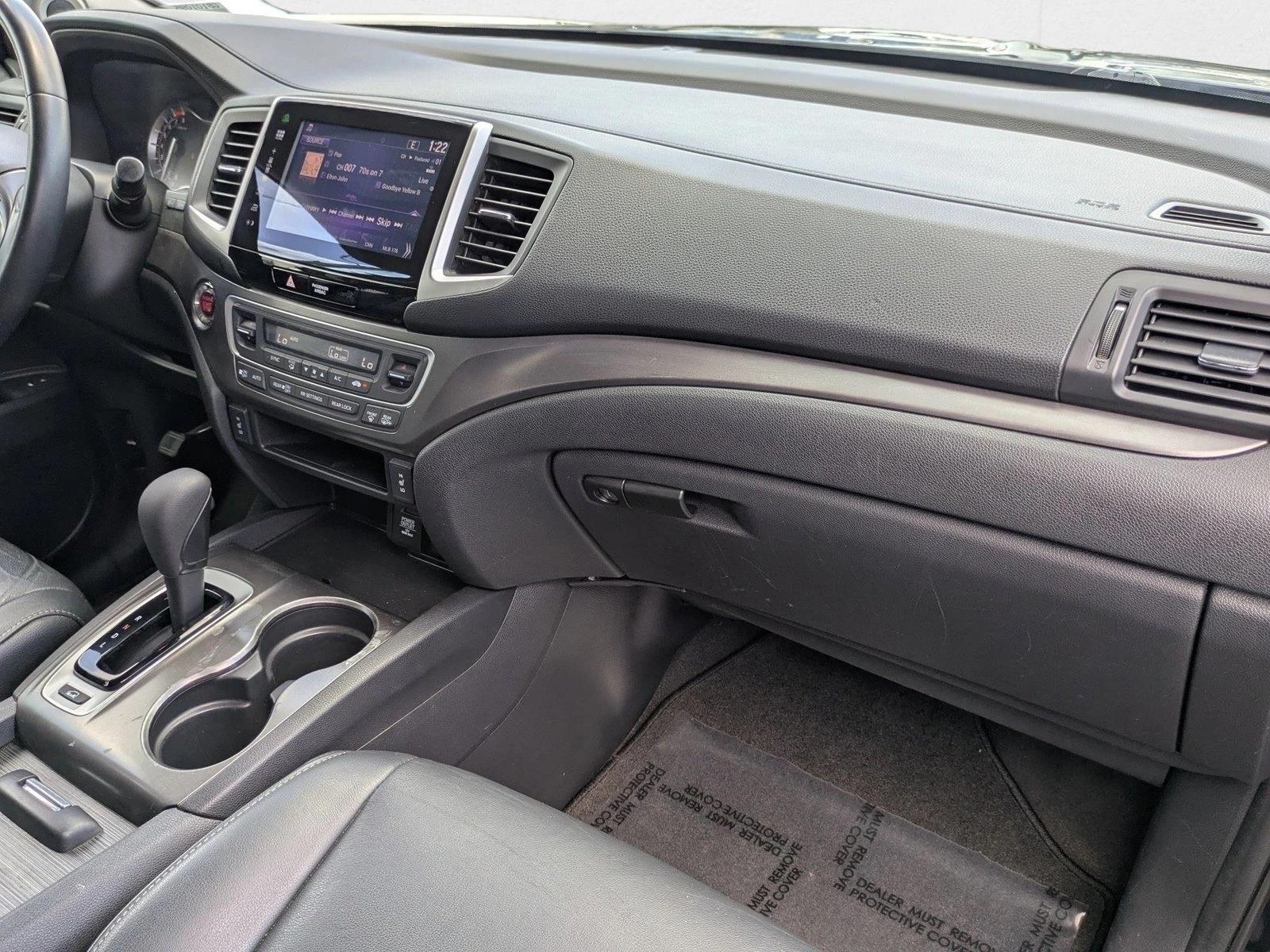 2016 Honda Pilot EX-L photo 20