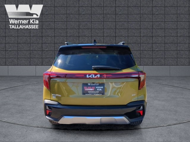 2024 Kia Seltos SX photo 5
