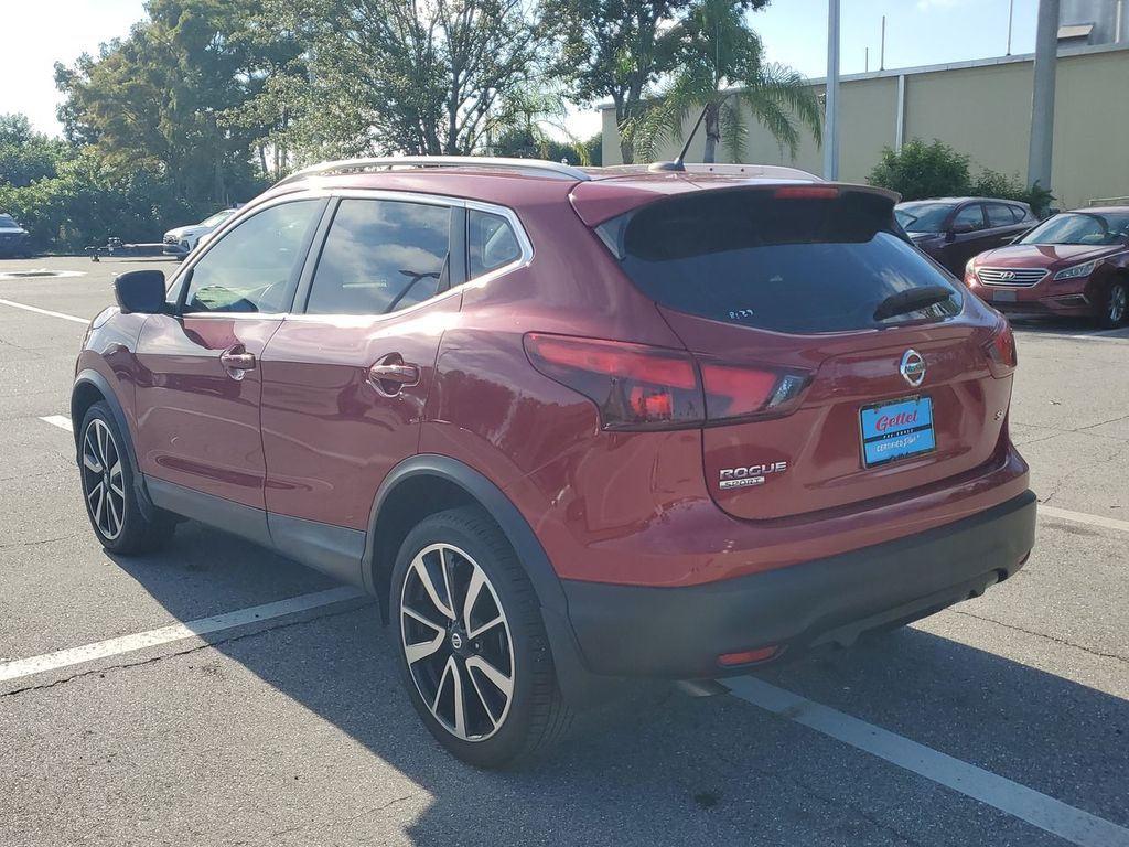 2017 Nissan Rogue Sport SL photo 11