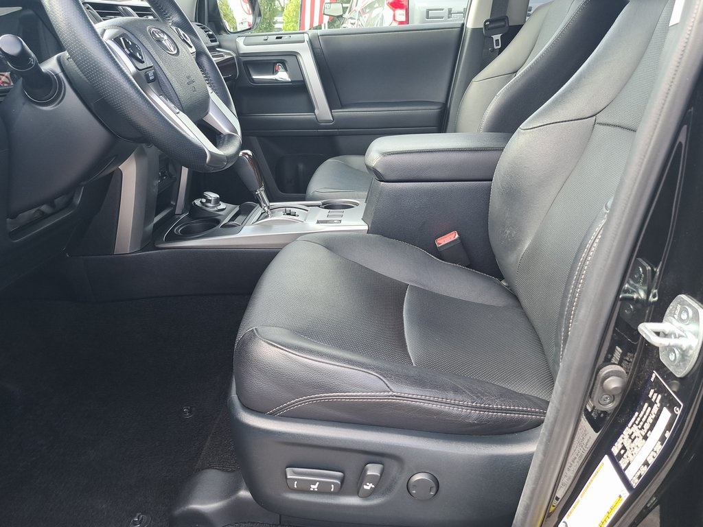 2022 Toyota 4Runner Limited photo 27