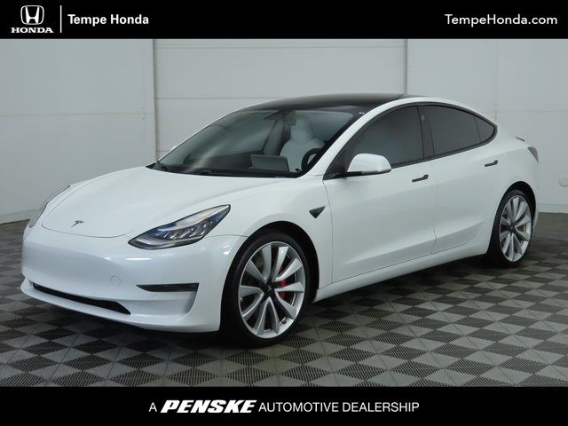 2019 Tesla Model 3 Long Range's photo