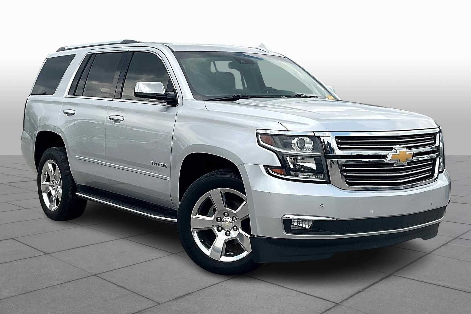 2018 Chevrolet Tahoe Premier photo 2