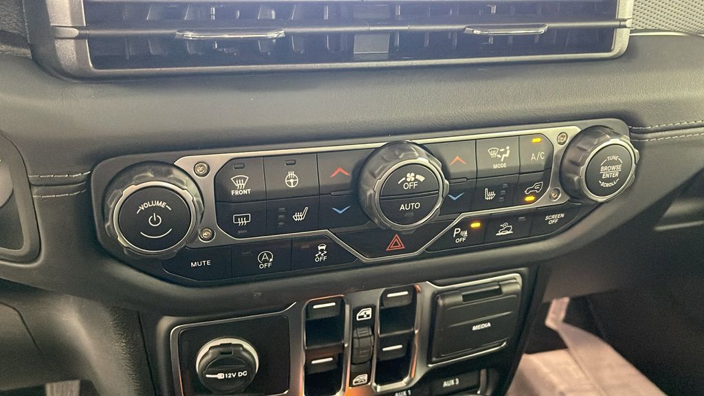 2025 Jeep Gladiator Rubicon photo 21