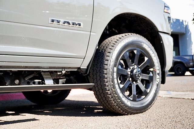 New 2026 Ceramic Gray Clear-Coat Exterior Paint RAM Laramie image 10