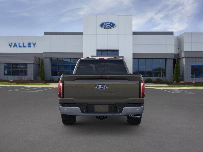 2025 Ford F-150 Lariat photo 3