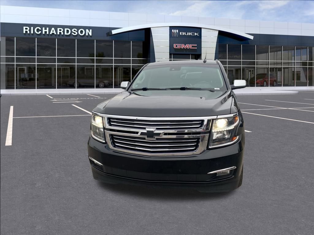 2015 Chevrolet Suburban LTZ photo 3
