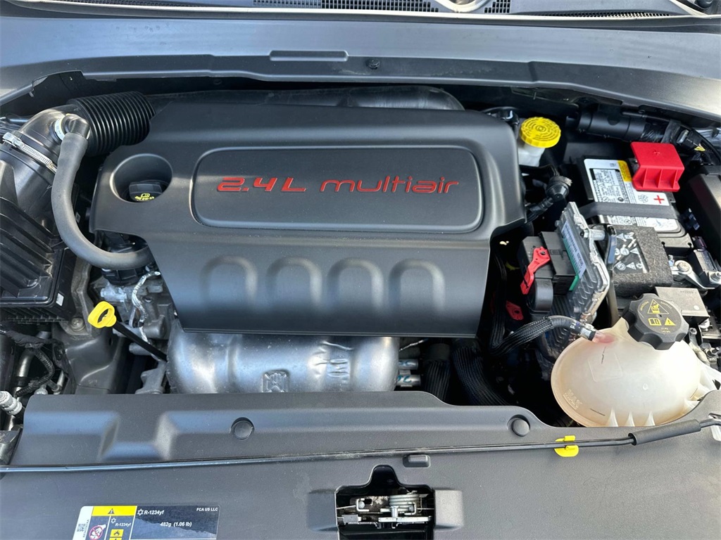 2022 Jeep Compass Limited photo 9