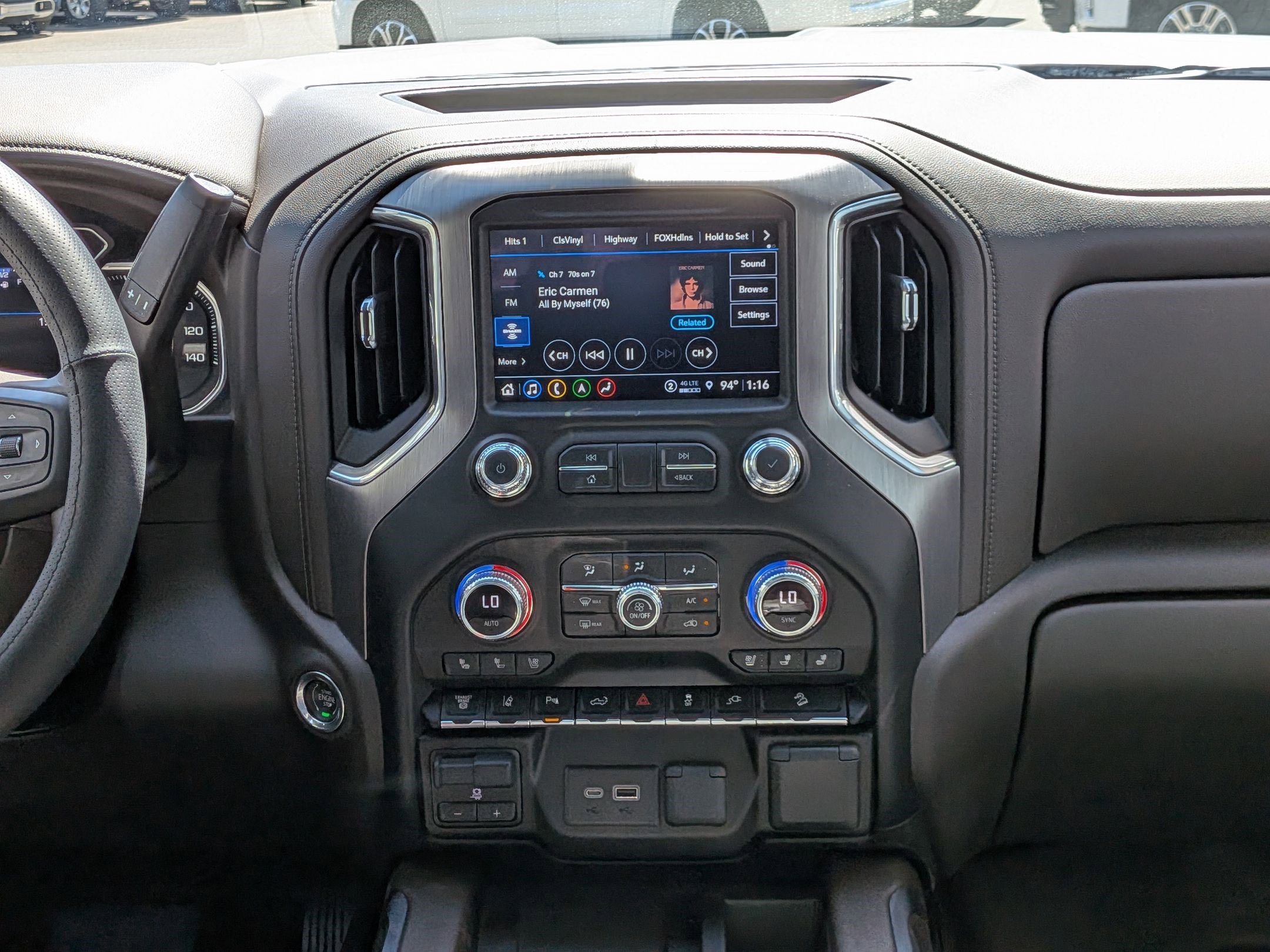 2022 Gmc Sierra 2500 HD Denali photo 18