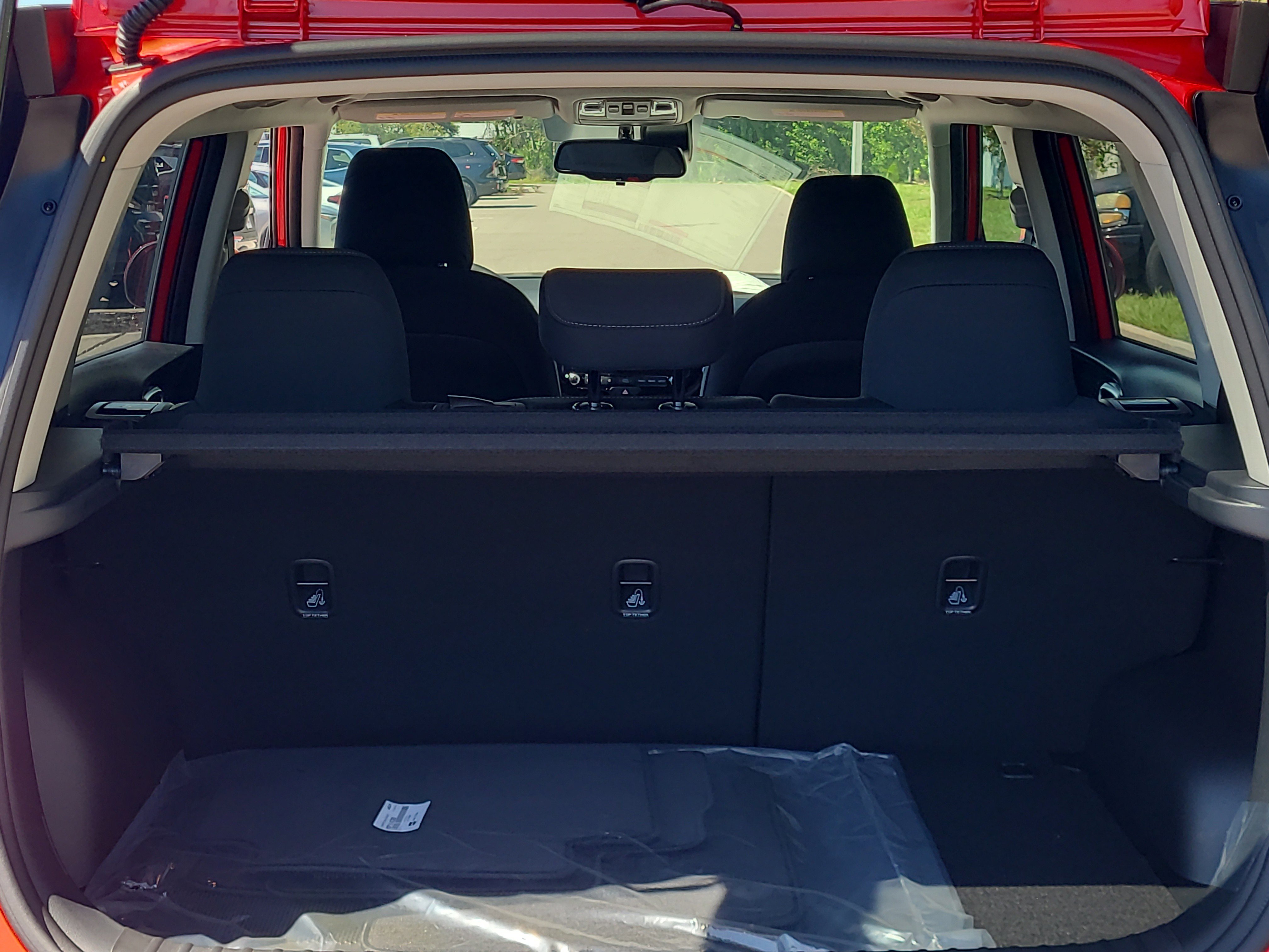 2025 Kia Soul EX photo 3