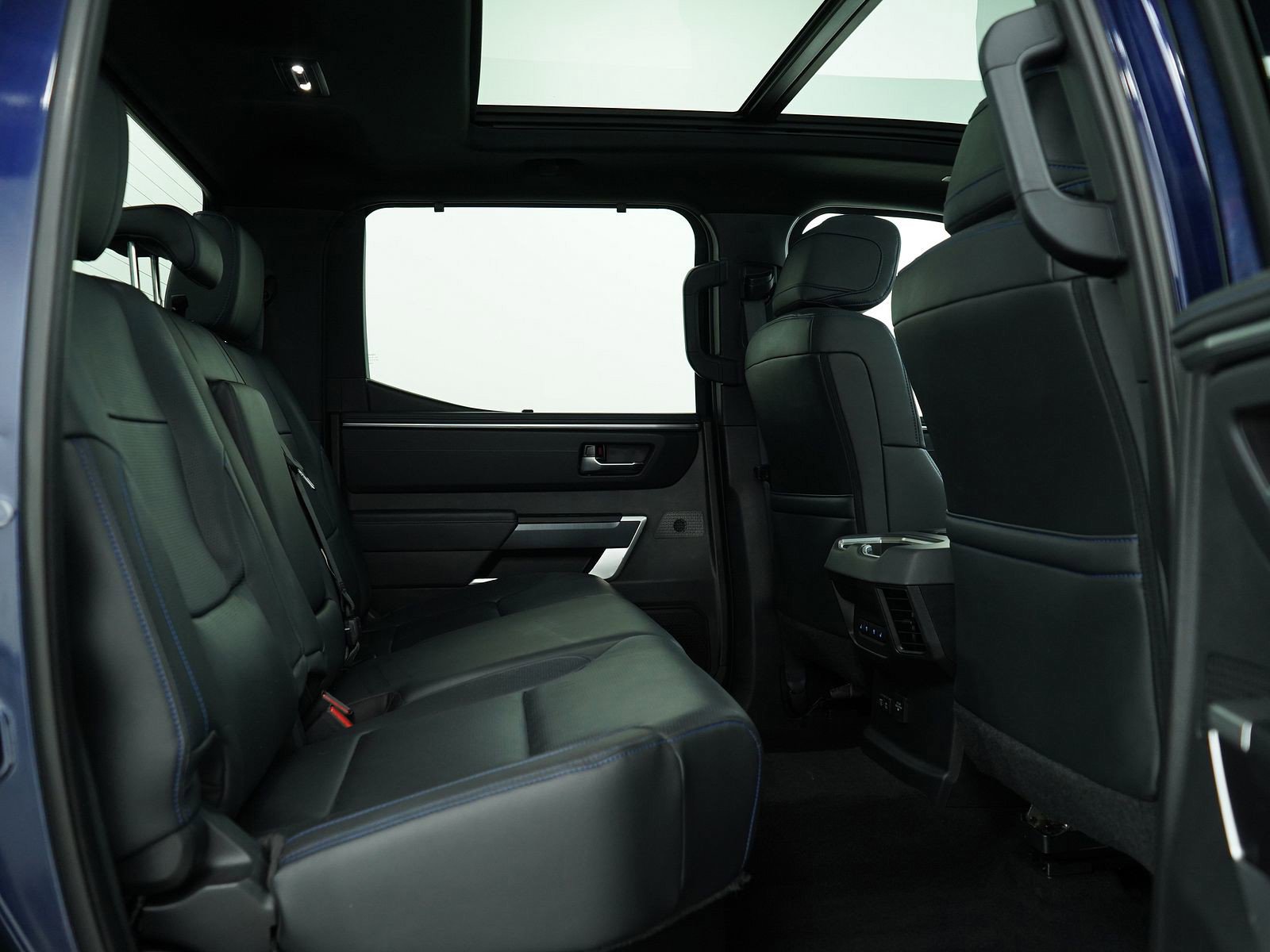 2024 Toyota Tundra Platinum photo 11