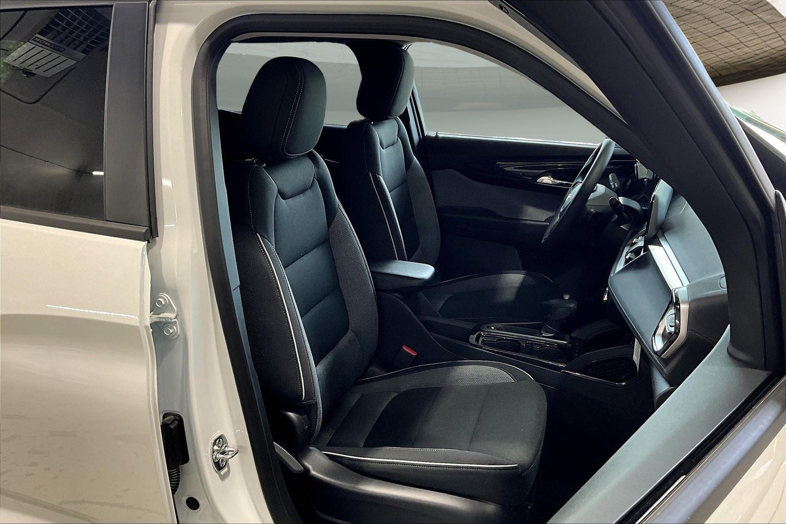 2026 Chevrolet Trailblazer LS photo 7