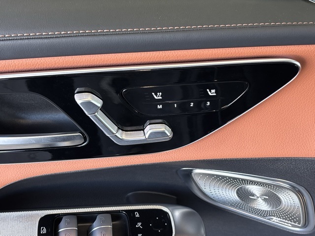 2025 Mercedes Benz GLC 350e 4MATIC photo 18
