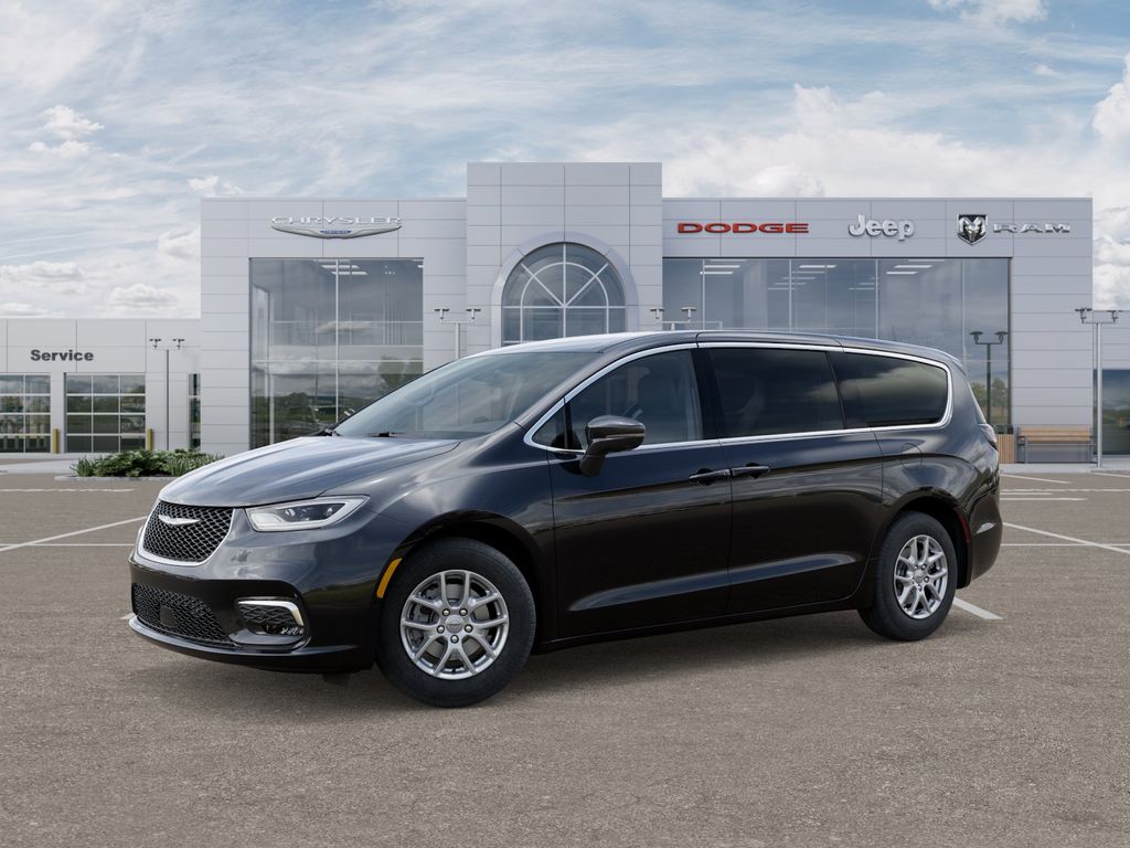 2026 Chrysler Pacifica photo 2