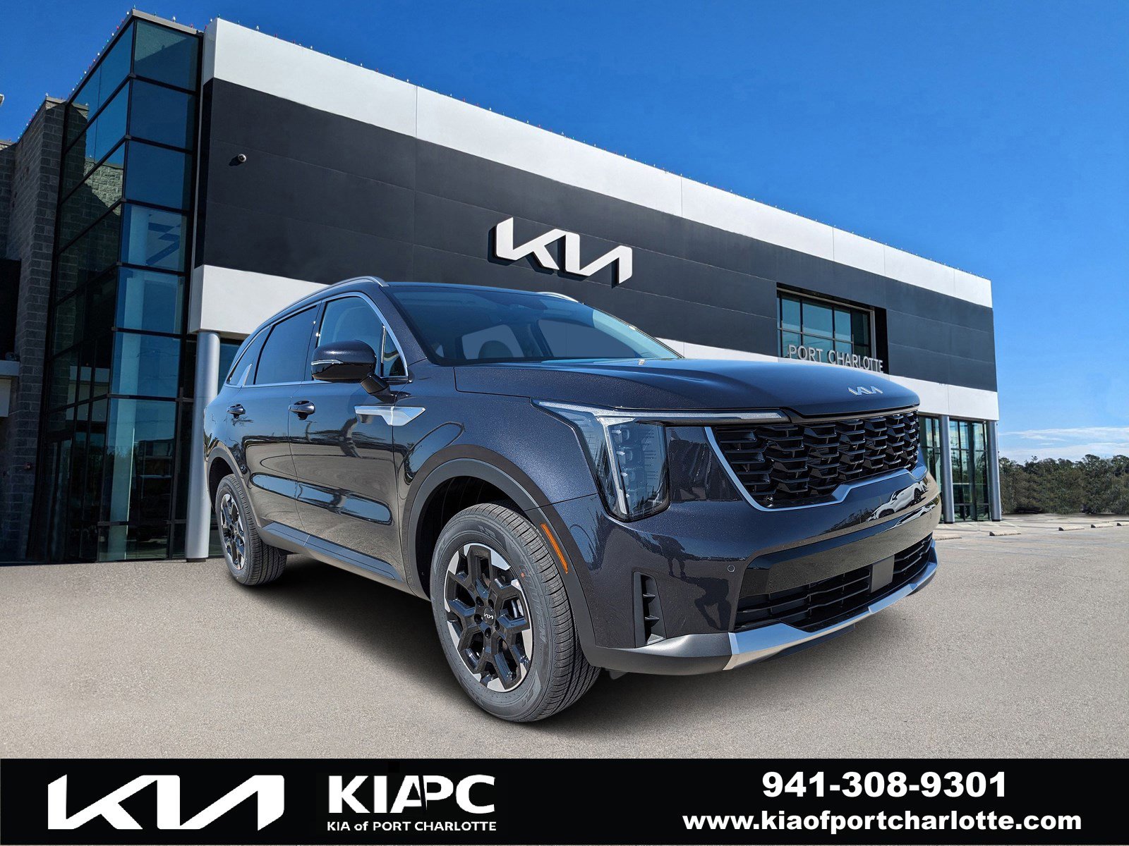 2025 Kia Sorento S's photo