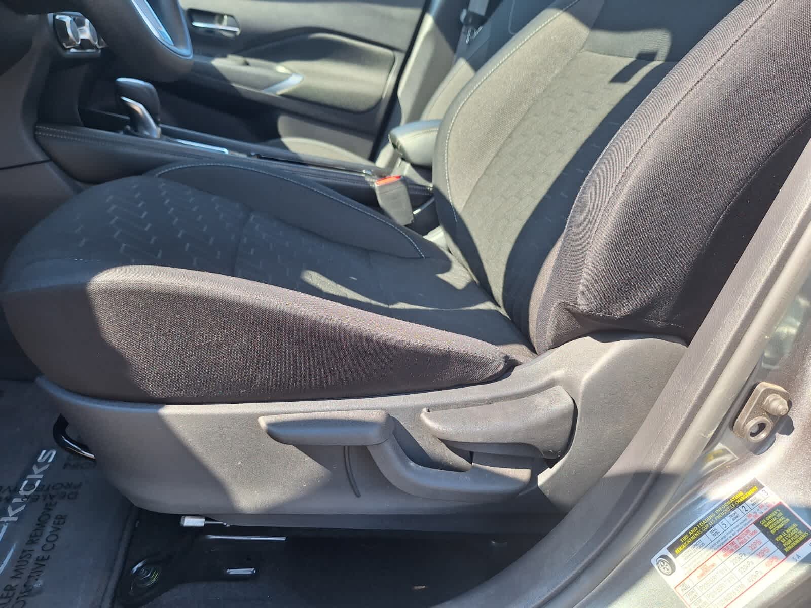 2023 Nissan Kicks SV photo 10