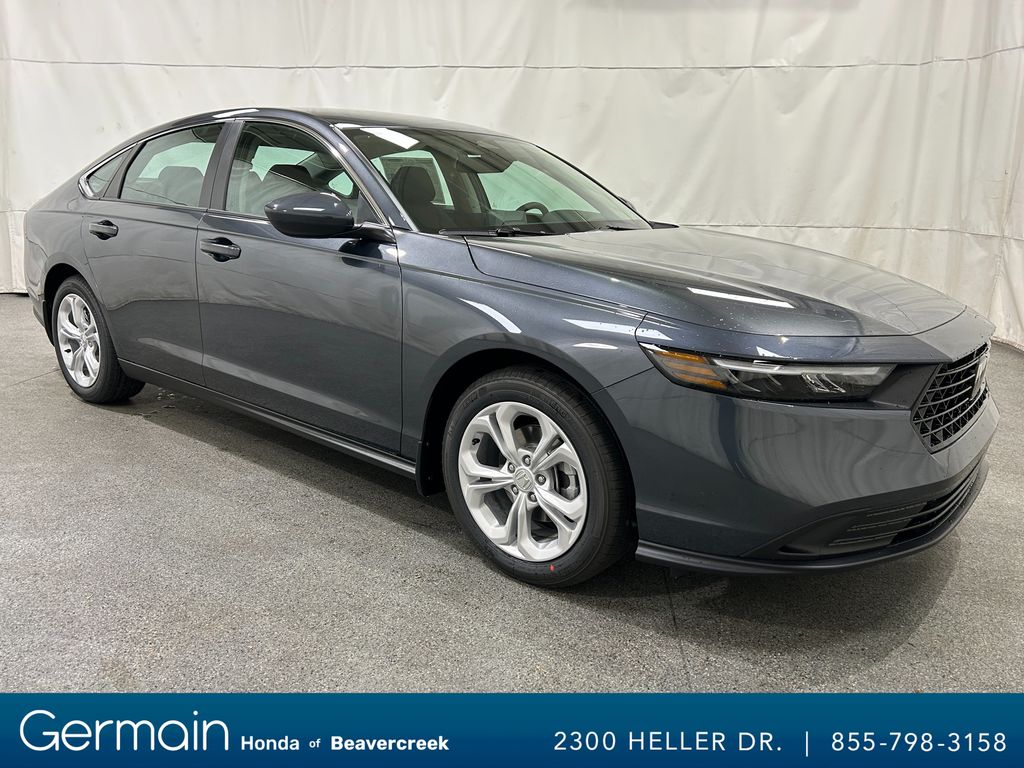 2025 Honda Accord LX's photo