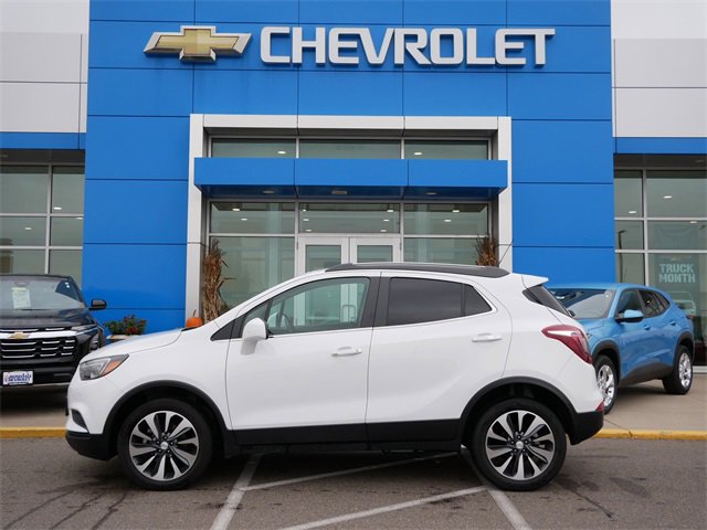 Used 2022 Buick Encore Preferred with VIN KL4CJESM7NB547845 for sale in Roseville, Minnesota