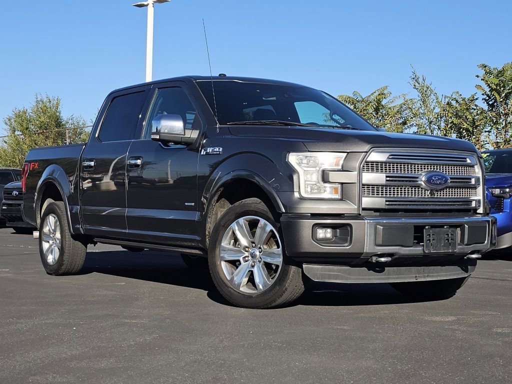 2016 Ford F-150 Platinum photo 2