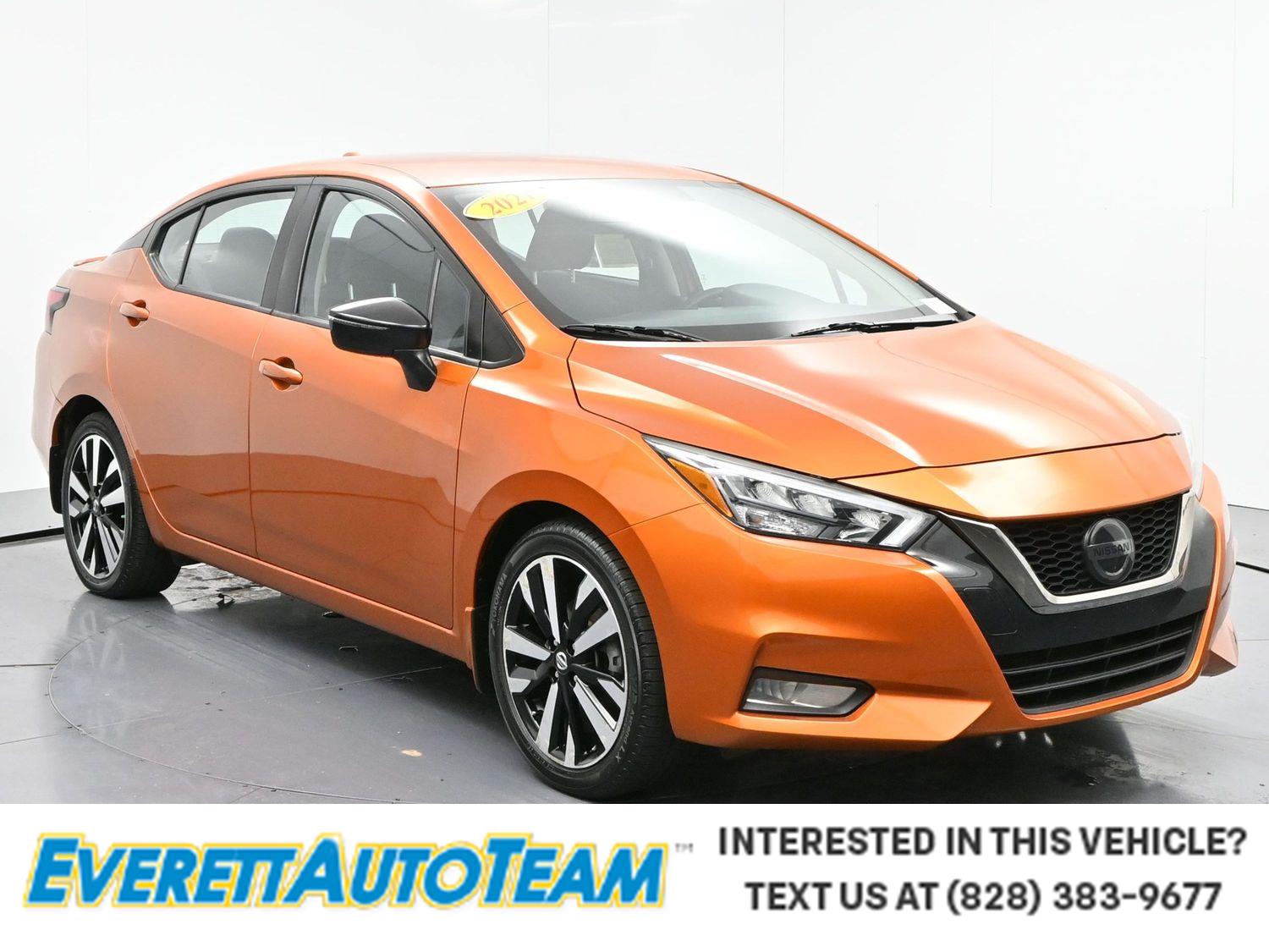 2021 Nissan Versa Sedan SR's photo