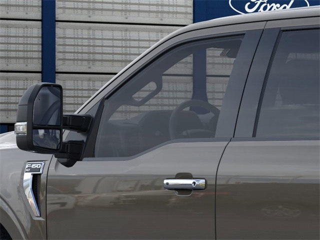 2025 Ford F-150 XLT photo 19