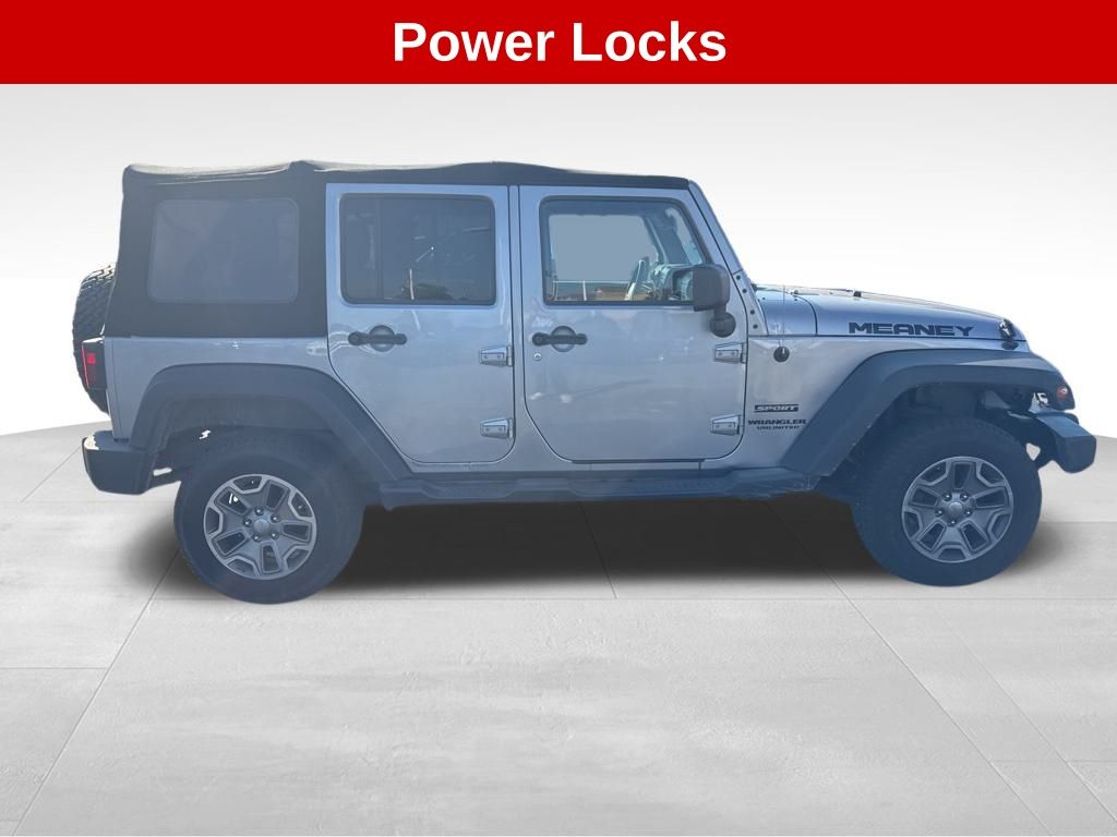 2013 Jeep Wrangler Unlimited Sport photo 6