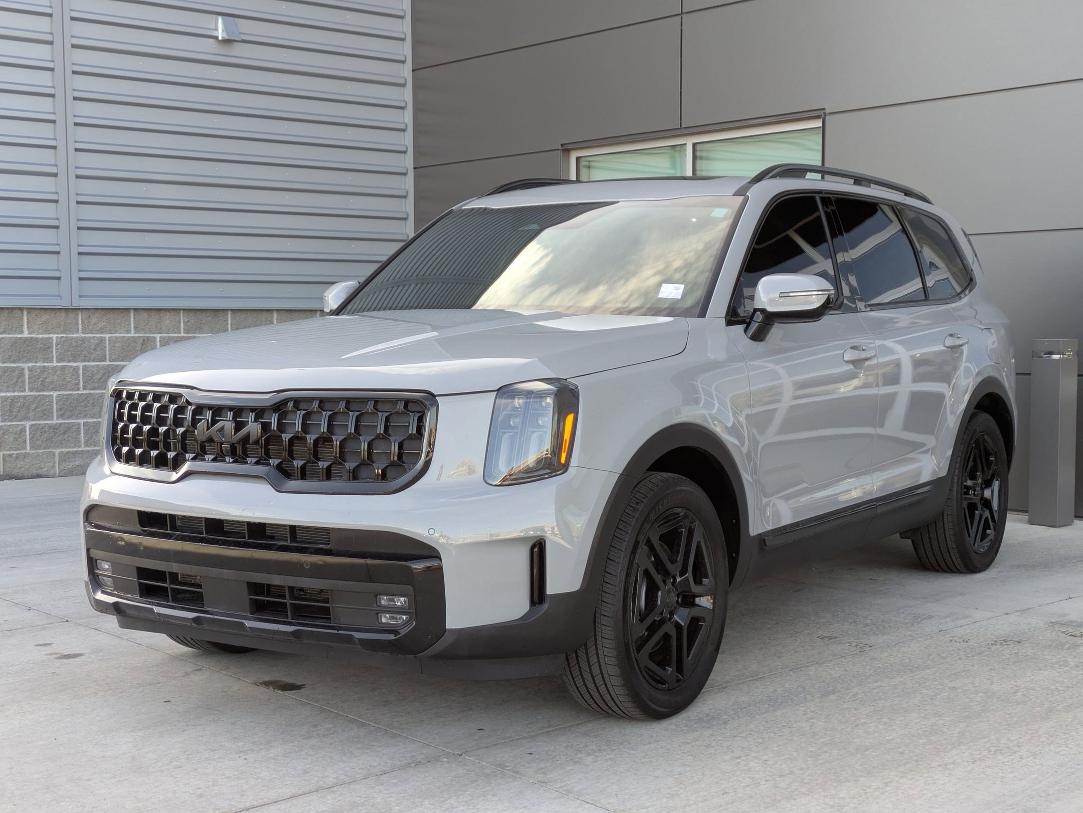 2025 Kia Telluride SX Prestige X-Line's photo