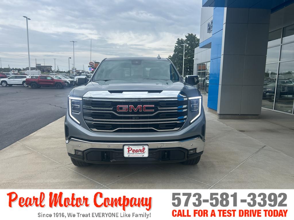 2026 Gmc Sierra 1500 SLT photo 2