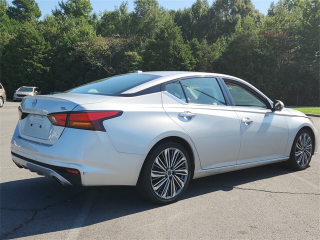 2023 Nissan Altima 2.5 SL photo 2