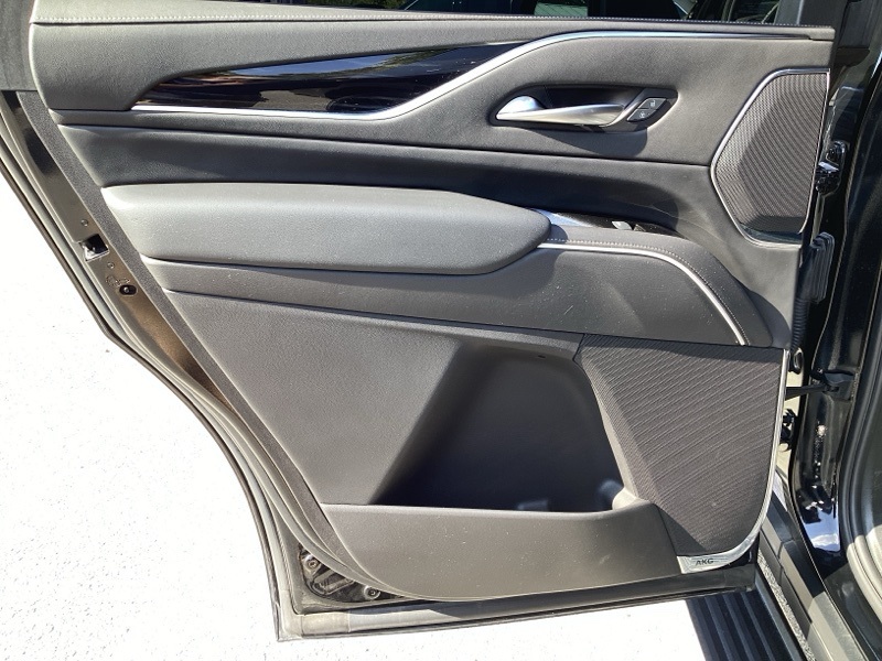 2024 Cadillac Escalade Sport photo 8