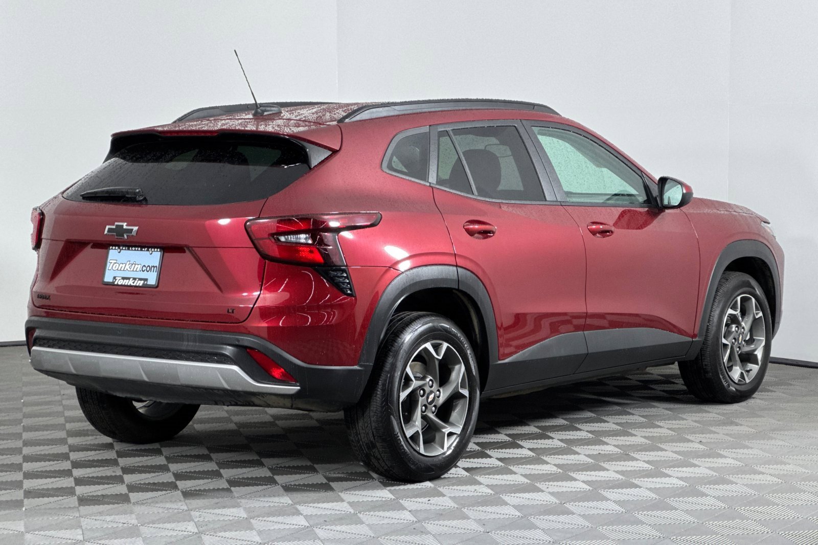 2025 Chevrolet Trax LT photo 4