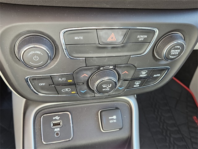 2019 Jeep Compass Latitude photo 19
