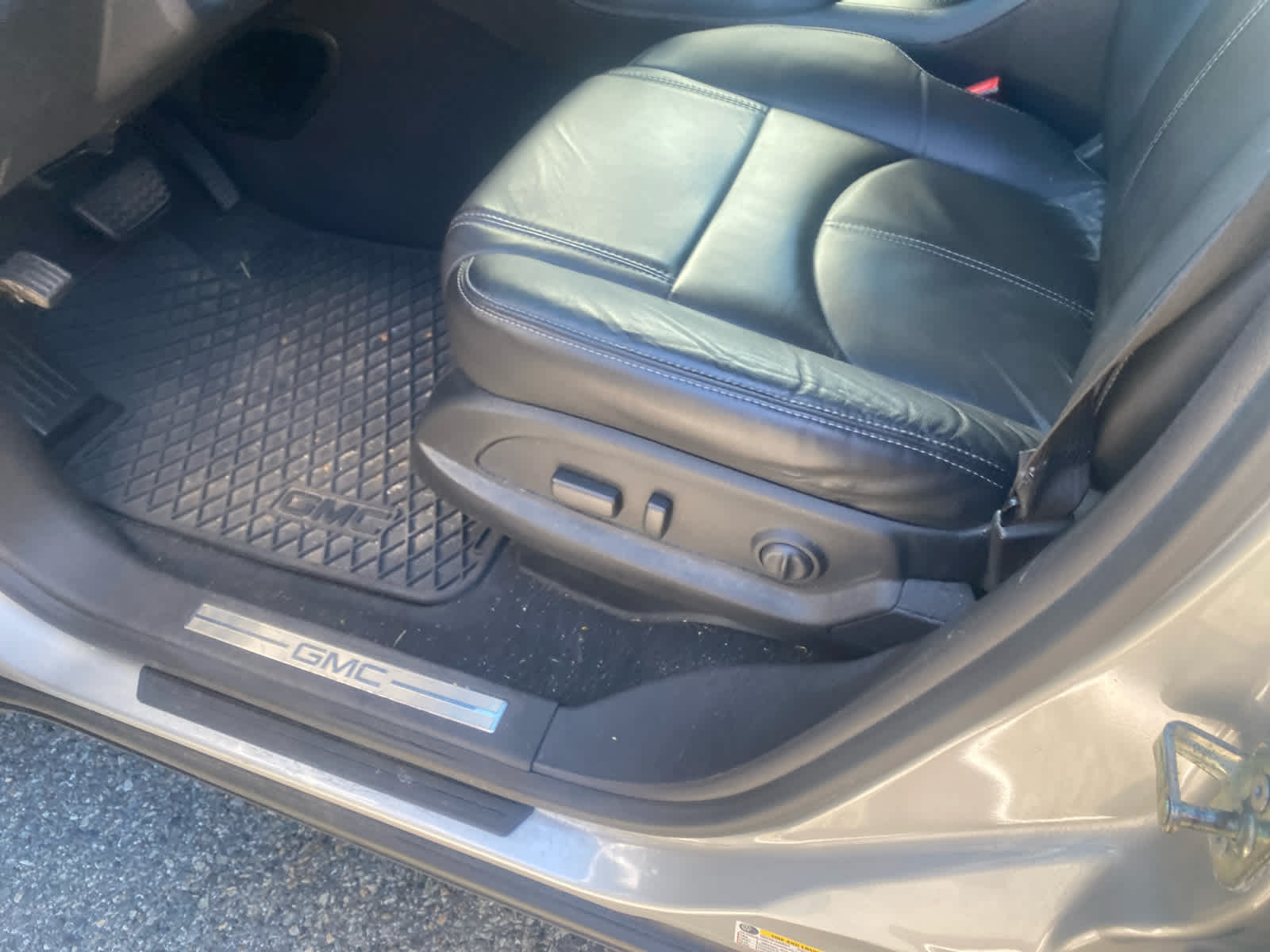2016 Gmc Acadia SLT photo 11