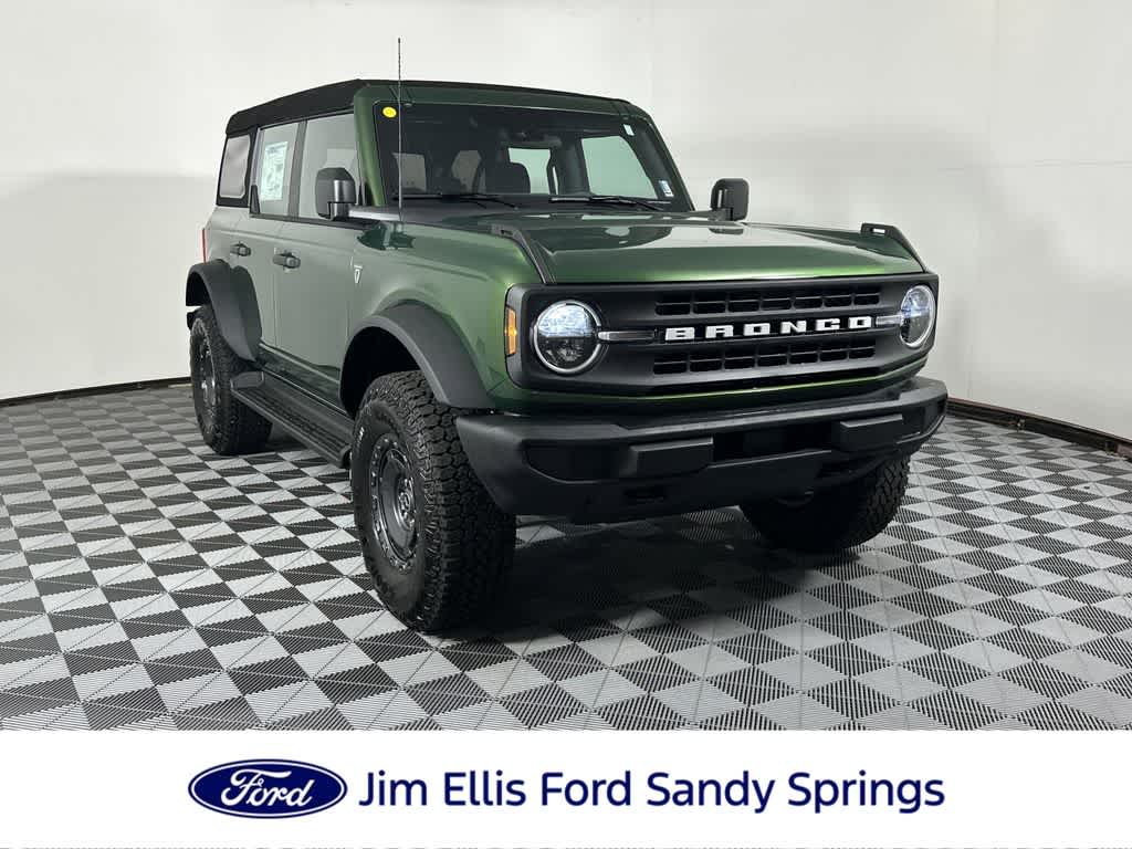 2025 Ford Bronco 4-Door Base's photo