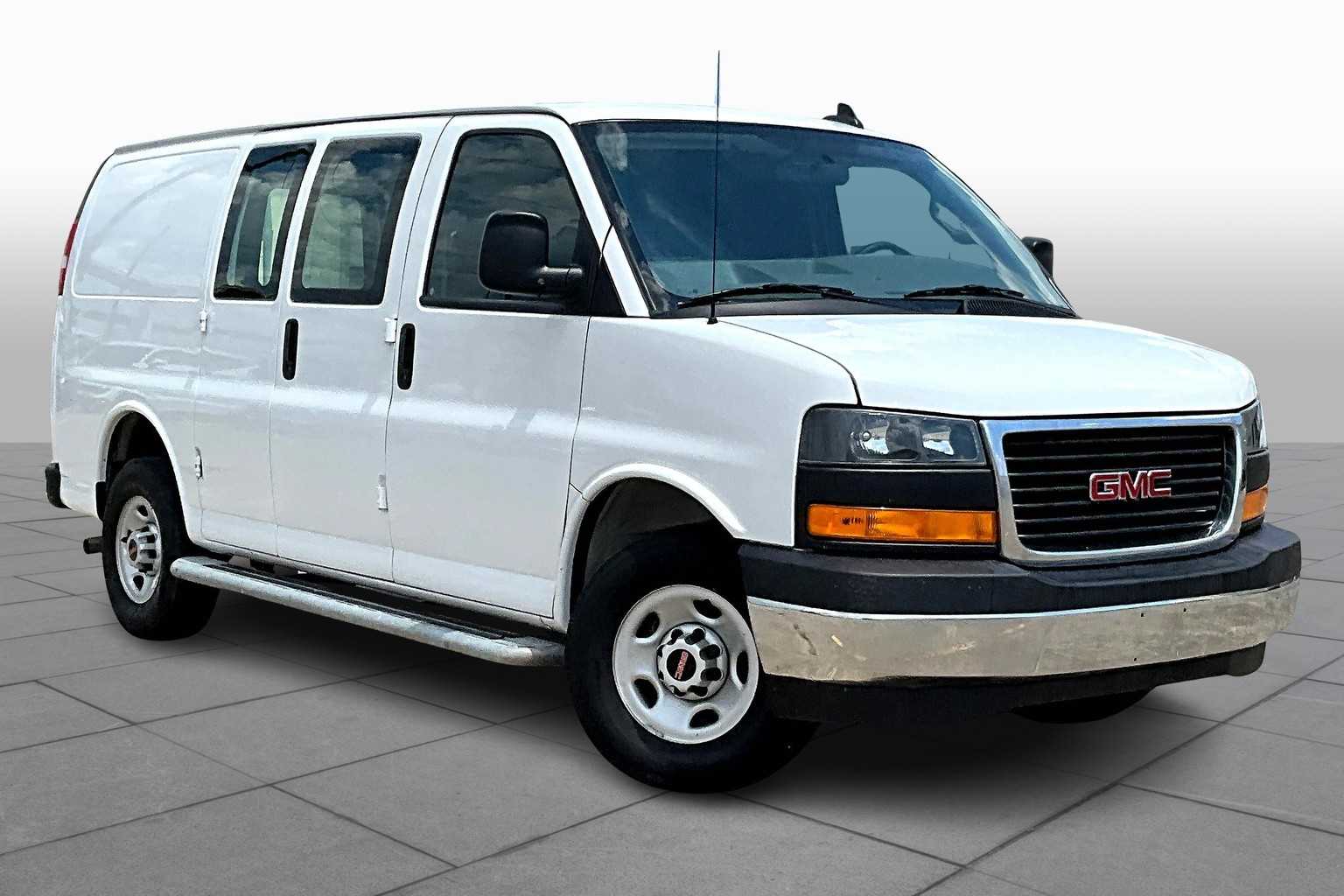 2023 Gmc Savana 2500 Cargo photo 2