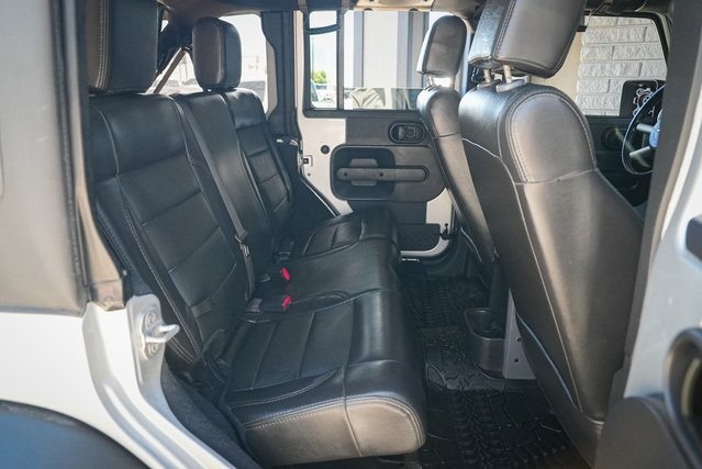 2008 Jeep Wrangler Unlimited Sahara photo 24