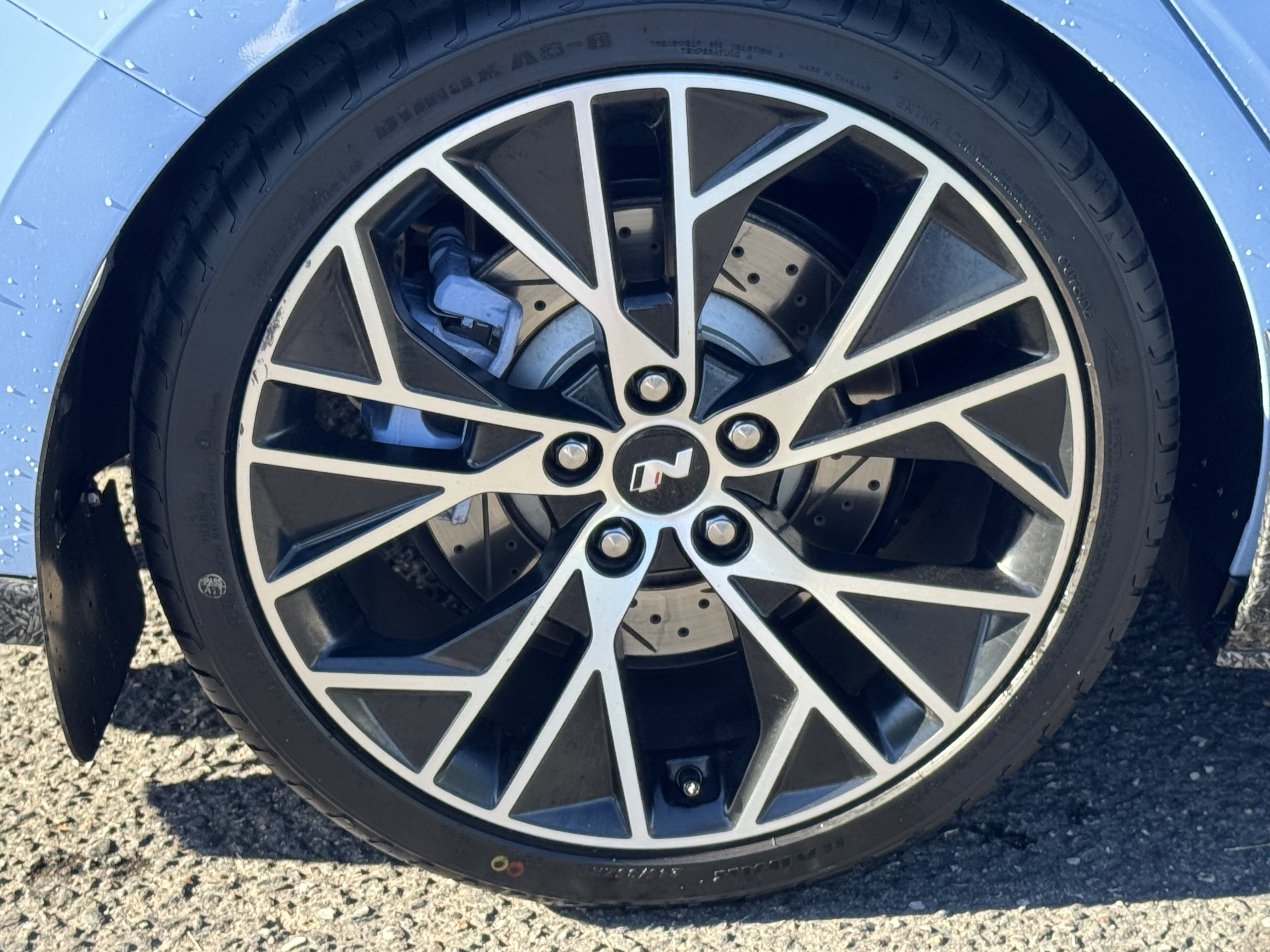 2022 Hyundai Elantra N Base photo 2