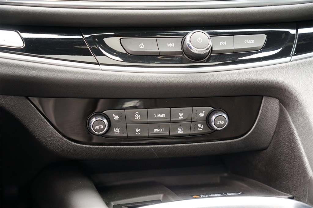 2022 Buick Enclave Avenir photo 25