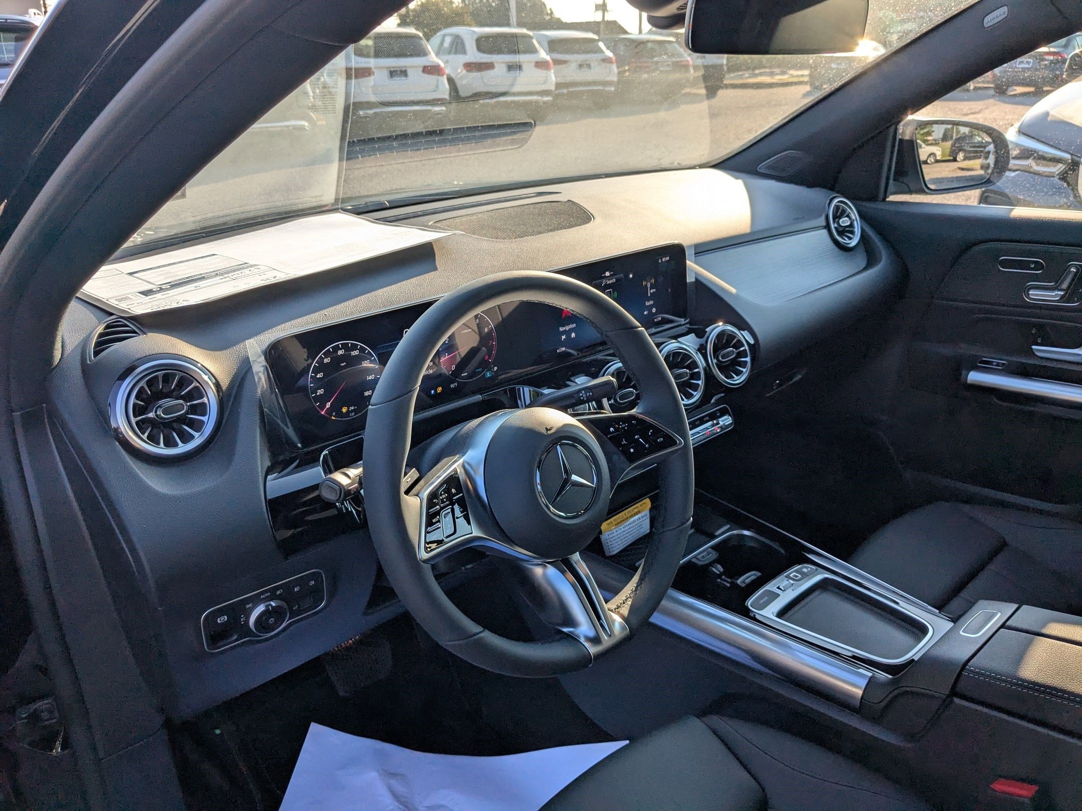 2026 Mercedes Benz GLA 250 4MATIC photo 3