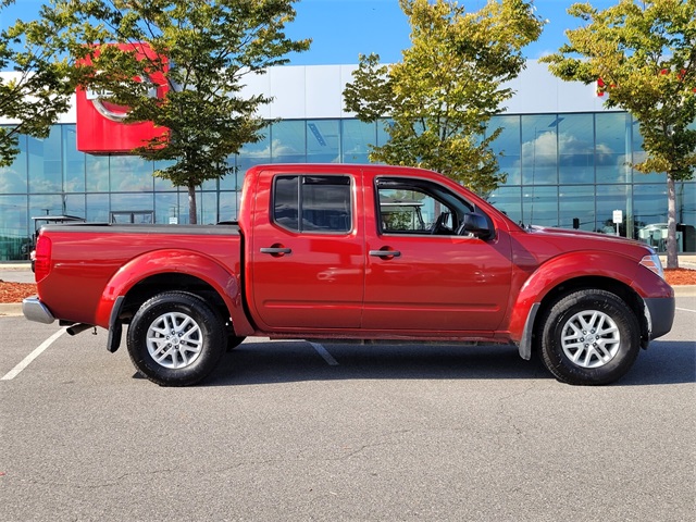 2019 Nissan Frontier SV photo 2