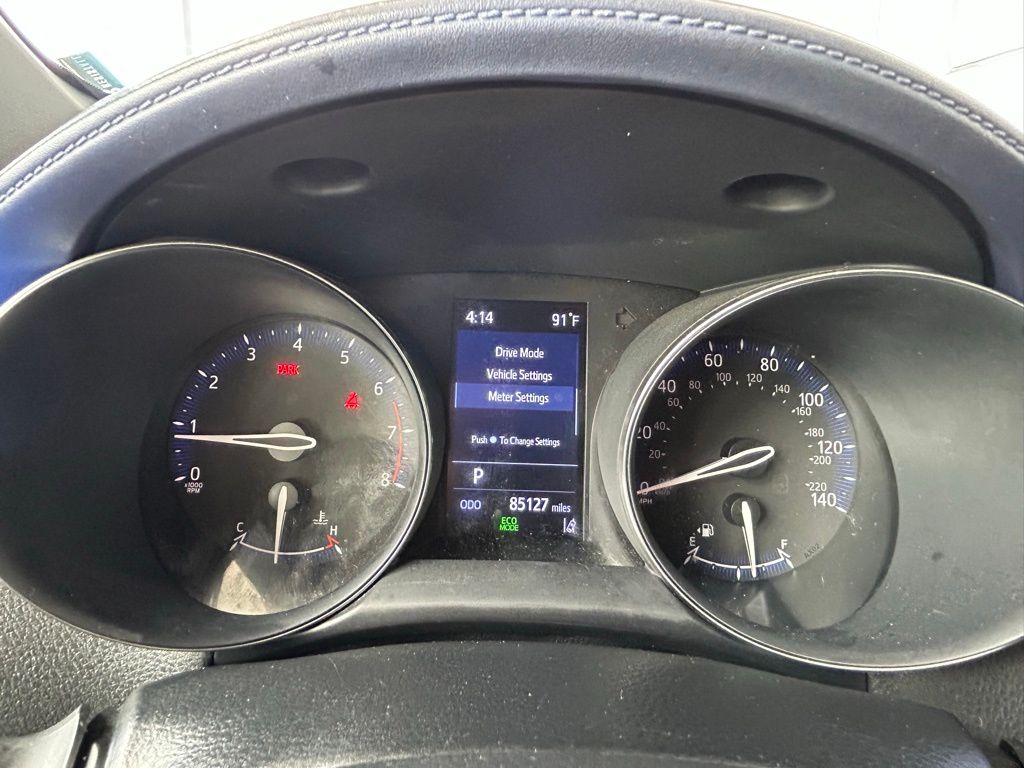 2021 Toyota C-HR XLE photo 3