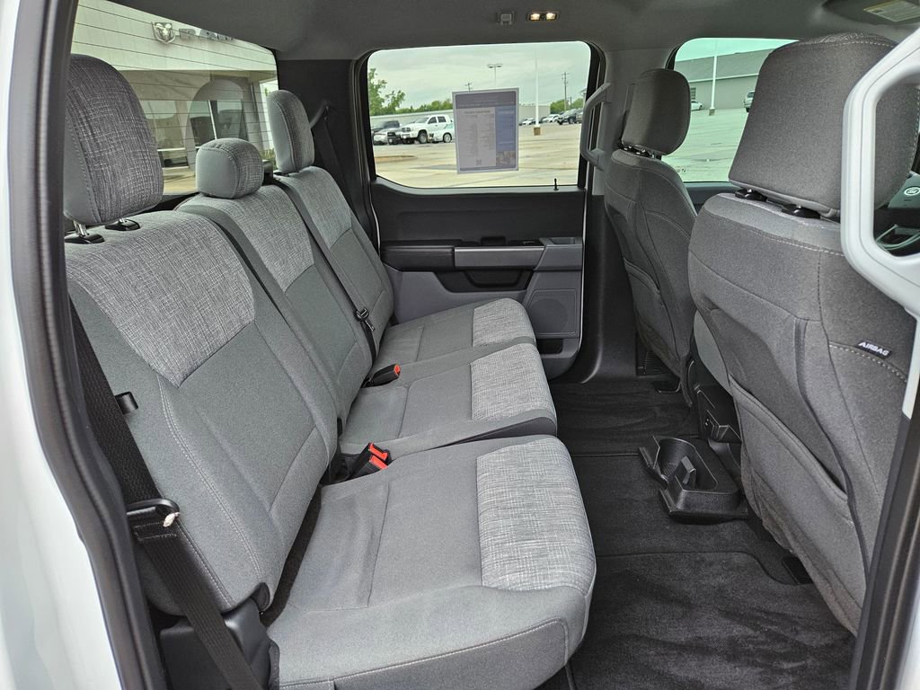 2023 Ford F-150 XLT photo 25