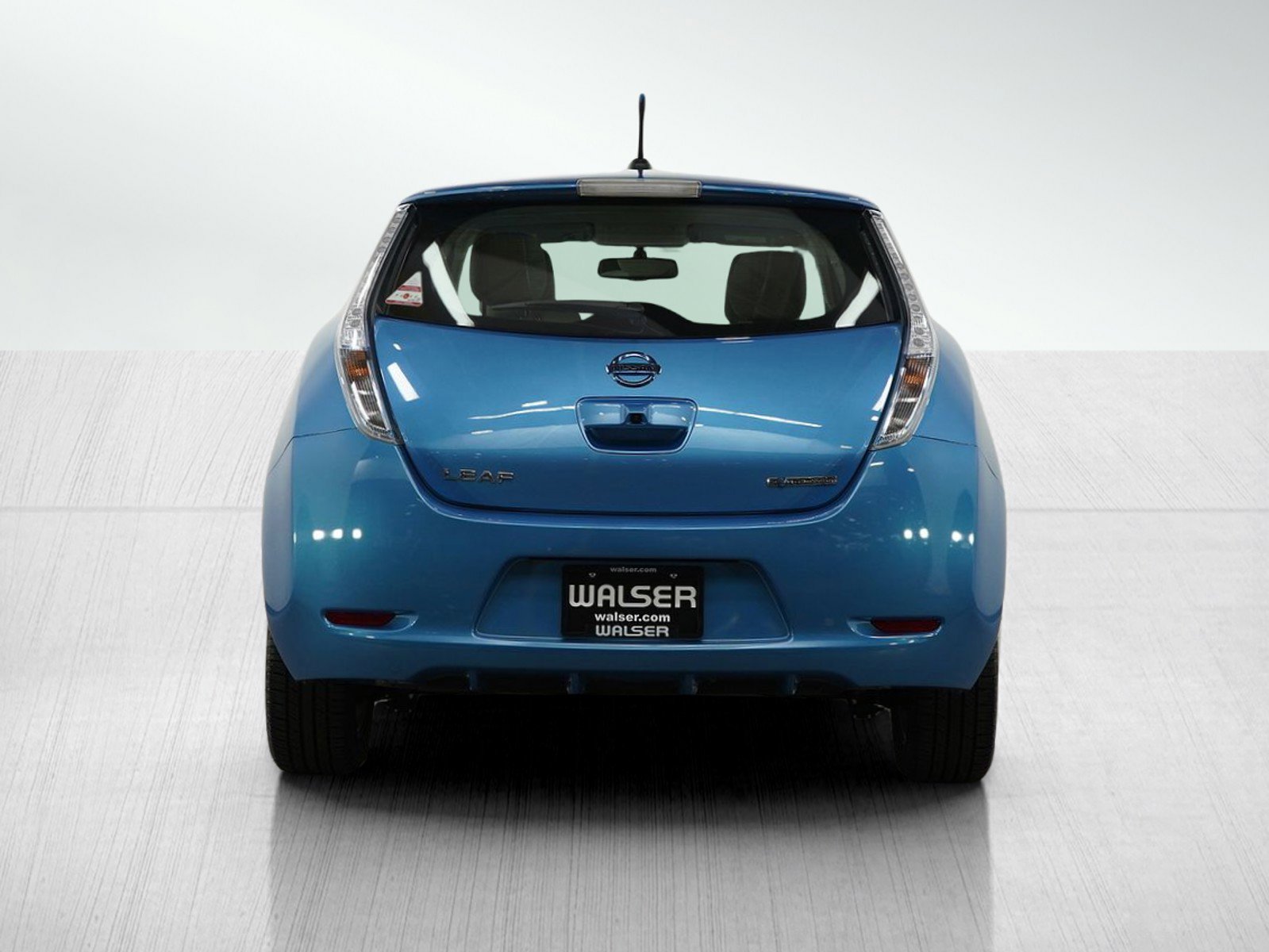 2013 Nissan Leaf SV photo 4