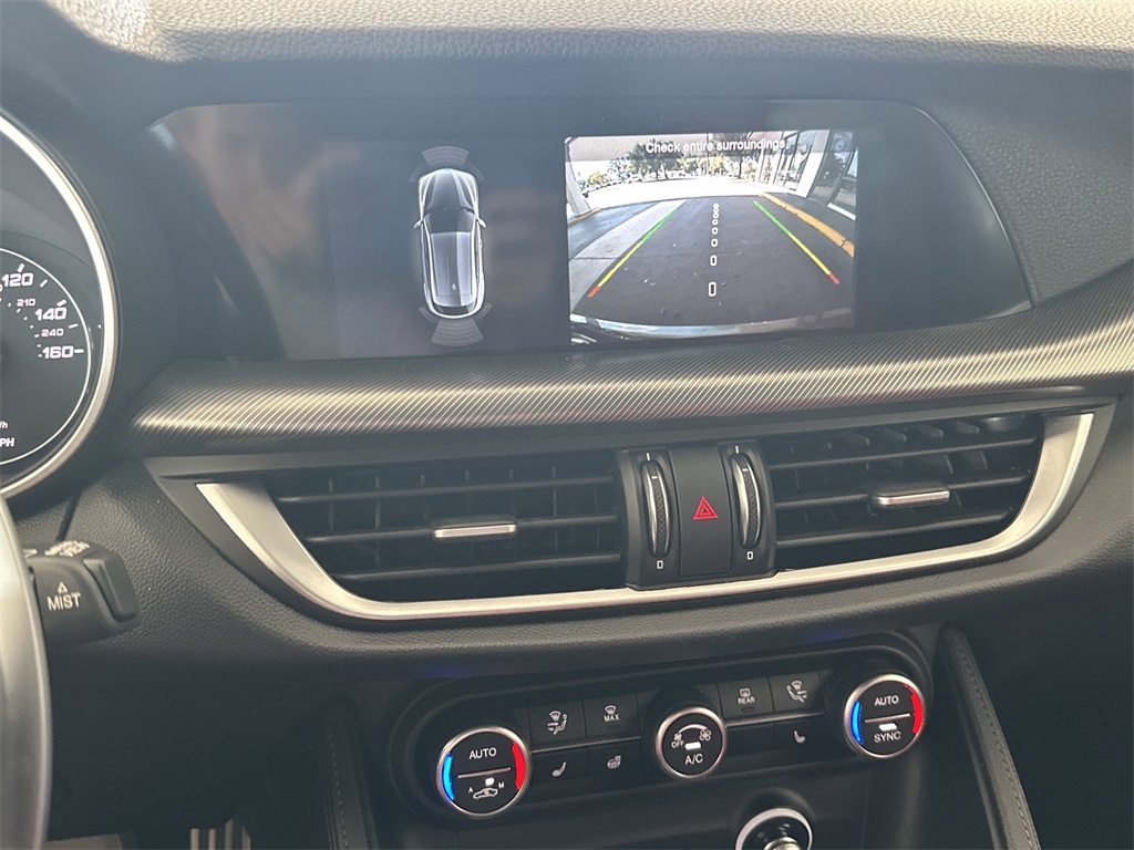 2023 Alfa Romeo Stelvio Ti photo 25