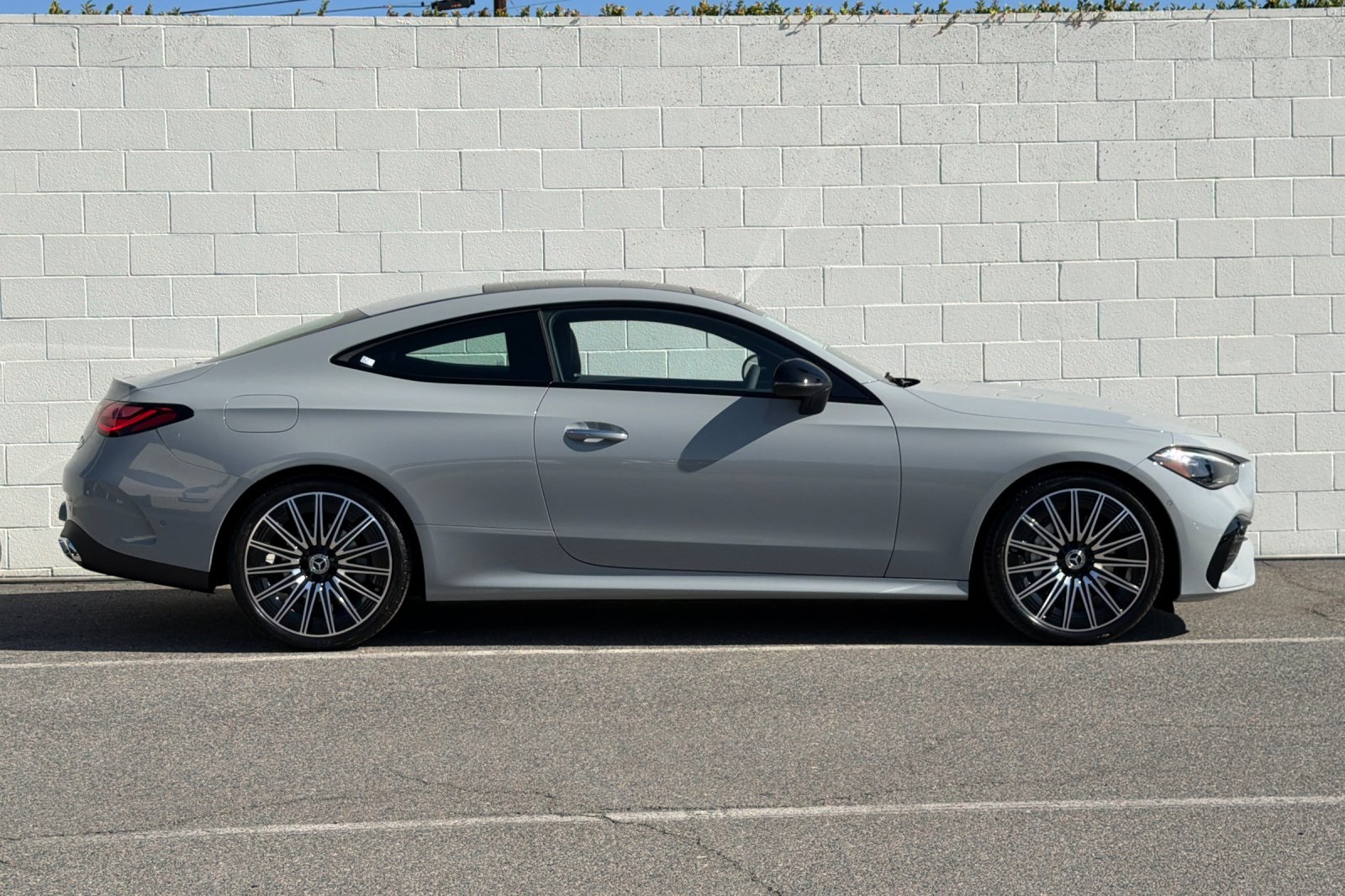 2026 Mercedes Benz CLE 300 4MATIC Coupe photo 4