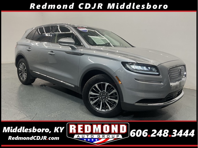 Used 2023 Silver Lincoln Reserve image 1