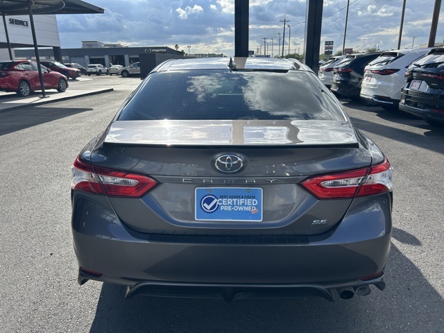 2020 Toyota Camry SE photo 6